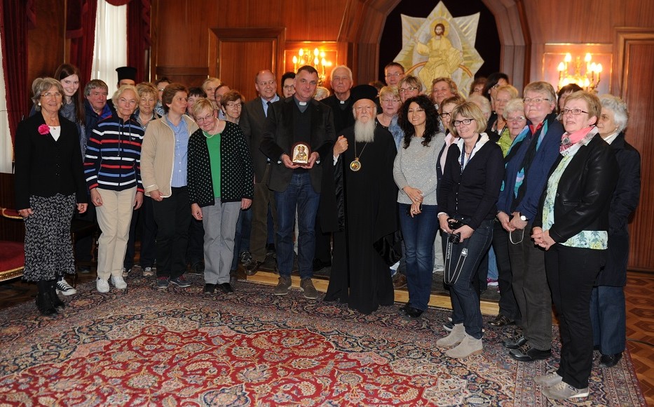 Gruppenbild: mit Patriarch Bartolomaios